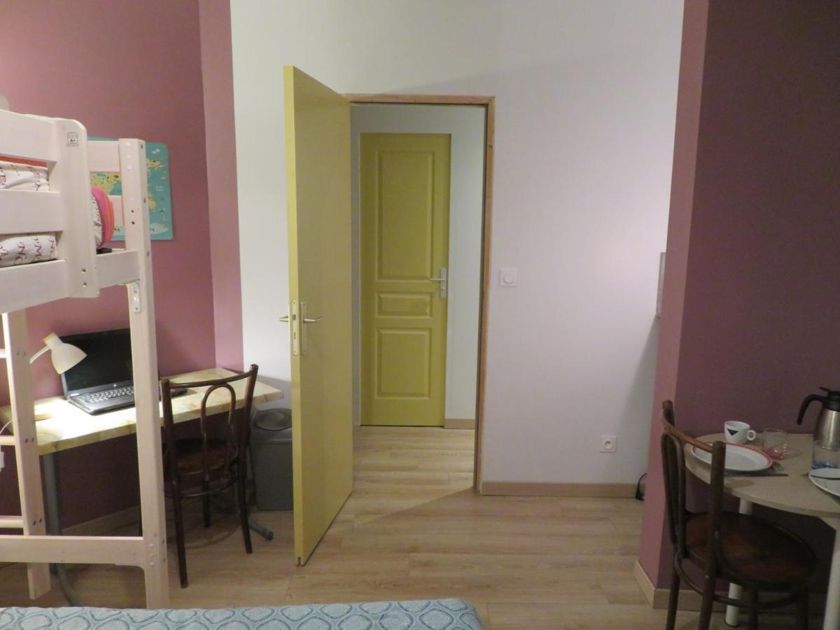Les Chambres Studios De Pleslin-Foucher Εξωτερικό φωτογραφία