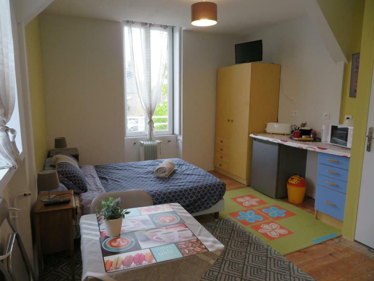 Les Chambres Studios De Pleslin-Foucher Εξωτερικό φωτογραφία